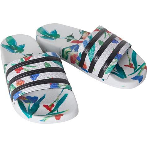 adidas adilette regenbogen|adidas adilette slides.